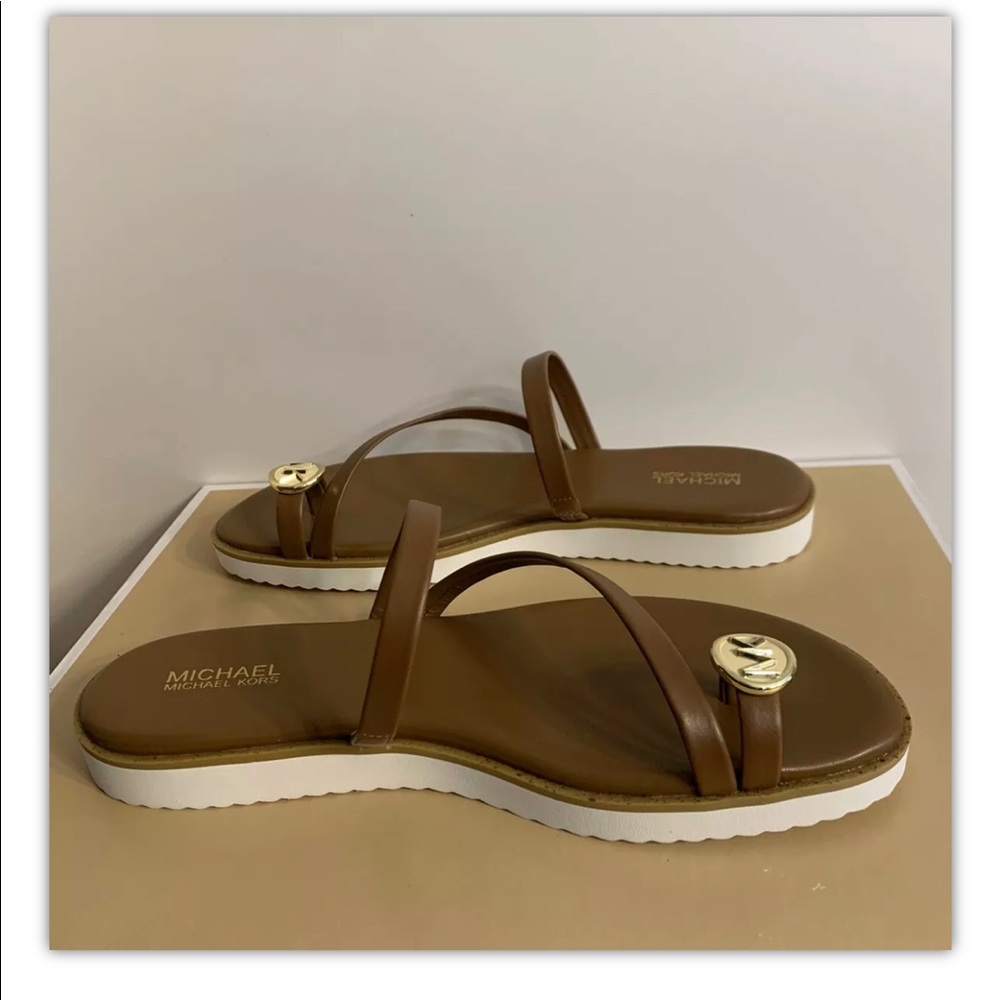 Brand New Michael Kors Letty Toe Ring Sandals - Picture 8 of 11